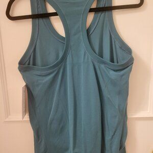 Athleta Momentum Seamless Tank Size L NWT